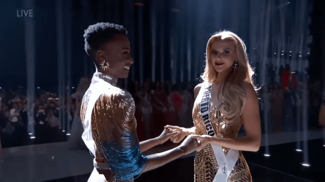 Bí ẩn đằng sau bộ đầm dạ hội ảo diệu giúp Zozibini Tunzi đăng quang ngôi vị cao nhất của Miss Universe 2019 - Ảnh 3.