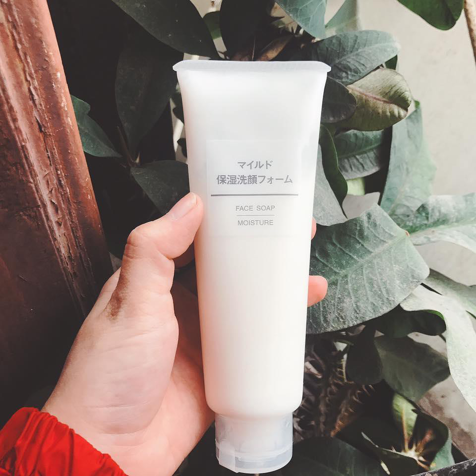 5 món skincare Nhật Bản giá rẻ như cho, chất lượng hết sảy không mê thì không phải con gái - Ảnh 2. 5 món skincare Nhật Bản giá rẻ như cho, chất lượng hết sảy không mê thì không phải con gái - Ảnh 2.