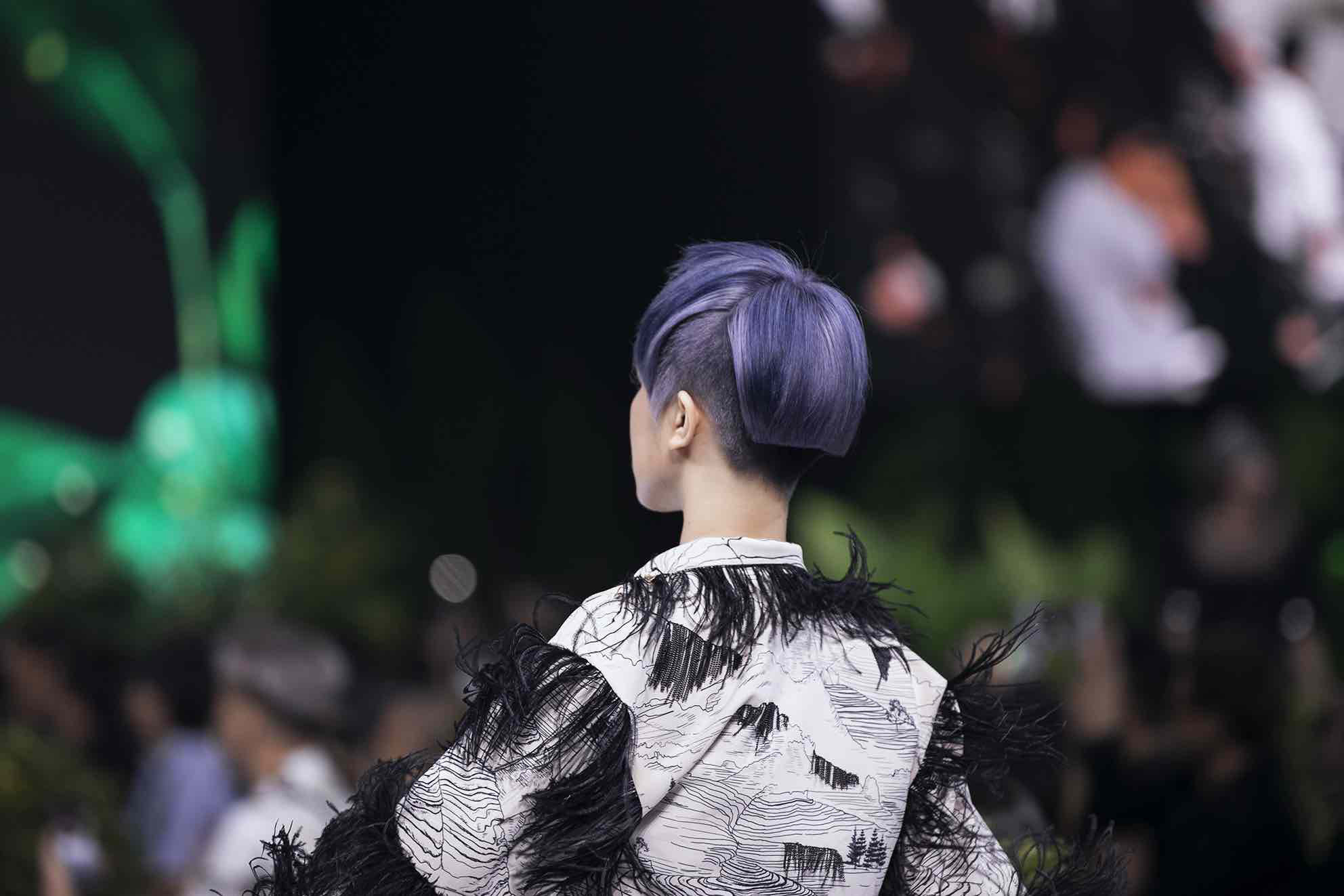 Sắc m&agrave;u cuộc sống khắc hoạ tr&ecirc;n s&acirc;n khấu Davines Hair Show 2019 - Ảnh 5.