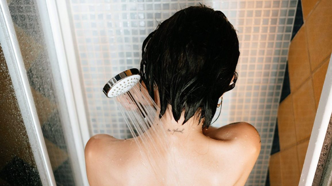 5 lý do cực kỳ &quot;thuyết phục&quot; để lười tắm vào mùa đông: Hóa ra vào mùa này bạn càng ít tắm càng tốt! - Ảnh 6.