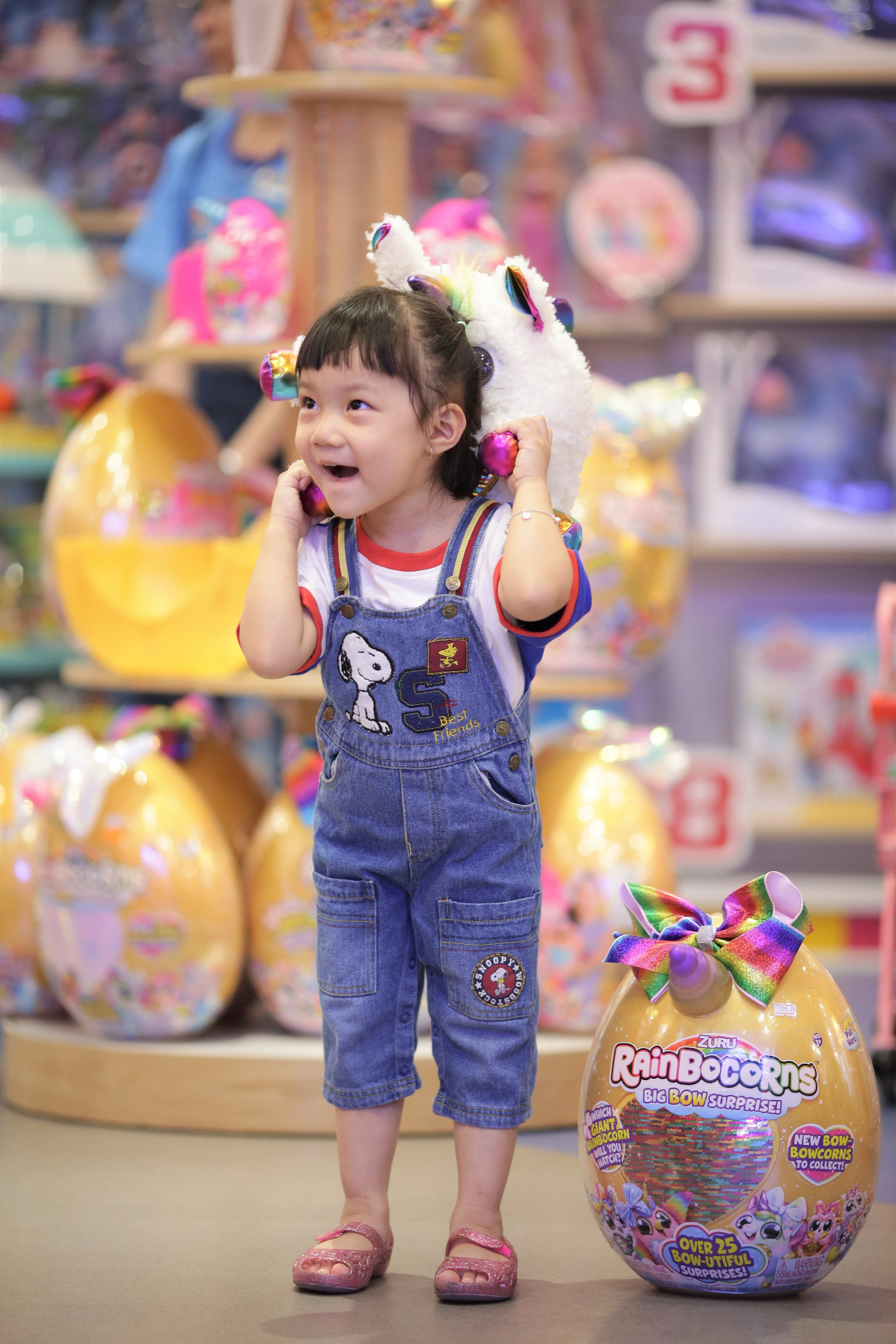 tiNiStore gợi ý 10 món quà Giáng sinh khiến trẻ thích mê - Ảnh 2. tiNiStore gợi ý 10 món quà Giáng sinh khiến trẻ thích mê - Ảnh 2.