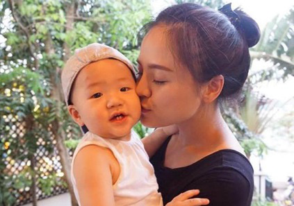 Thu Quỳnh “Về nhà đi con”: Bà mẹ đơn thân hot nhất showbiz Việt, khiến nhiều người khâm phục vì cách dạy con đầy bản lĩnh - Ảnh 8.