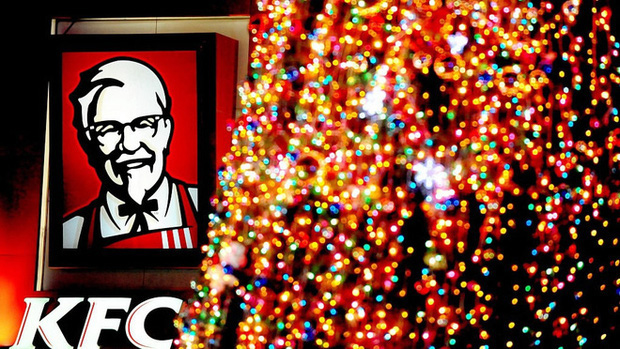 Tại sao người Nhật lại chuộng ăn KFC vào dịp Giáng sinh? Nhờ một sáng kiến đúng thời điểm từ hàng chục năm về trước - Ảnh 5.
