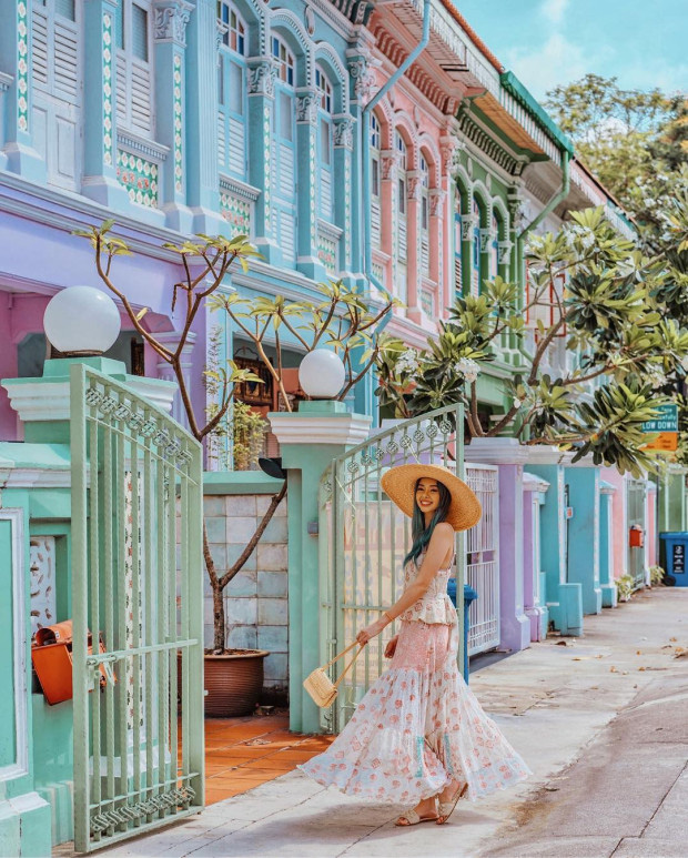 Nữ blogger du lịch kiếm được tiền tỷ trong năm 2019 và lọt top những người có sức ảnh hưởng trên Instagram bằng việc đăng ảnh - Ảnh 2.