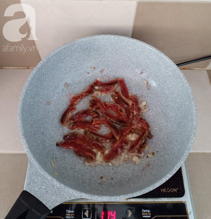 M&oacute;n ngon cuối tuần: Cơm lạp vịt nổi tiếng của người Hoa - Ảnh 5.