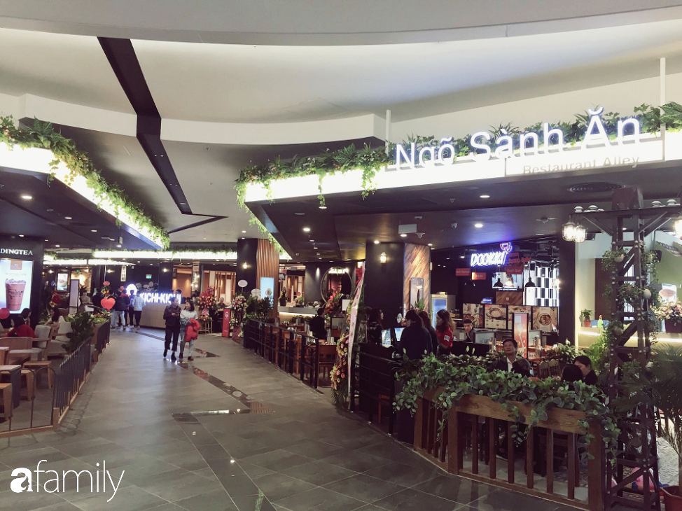 Trải nghiệm phố ẩm thực ngày đầu tiên mở cửa tại Aeon Mall Hà Đông: Hàng chục cái tên nổi tiếng, đồ ăn hấp dẫn, đông khách - Ảnh 4.