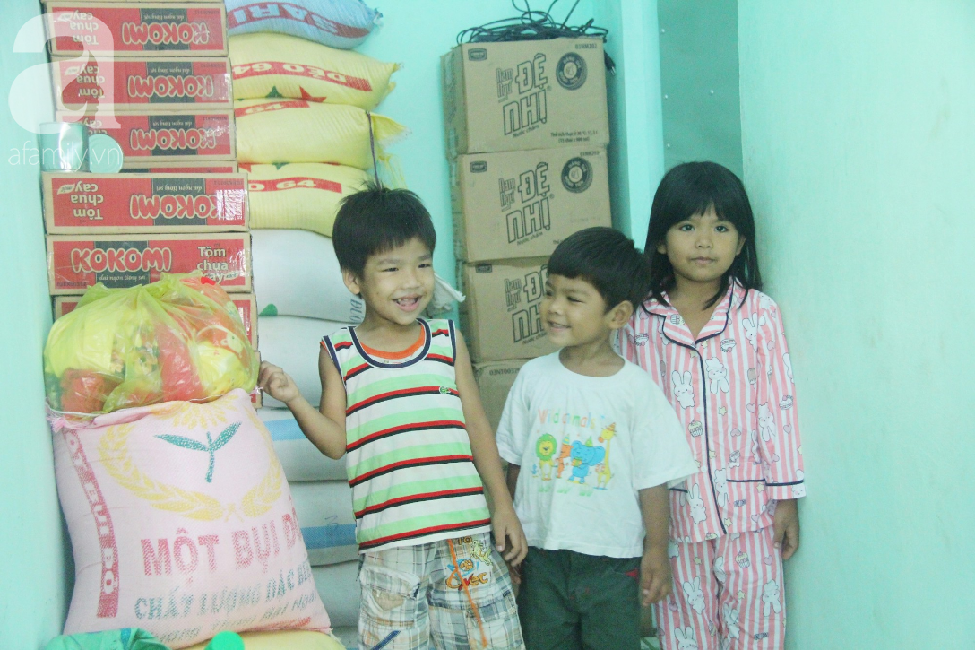 Nụ cười hạnh phúc của 11 đứa trẻ bị bố mẹ bỏ rơi: Tụi con có nhà mới và được đi học tiếp - Ảnh 8.