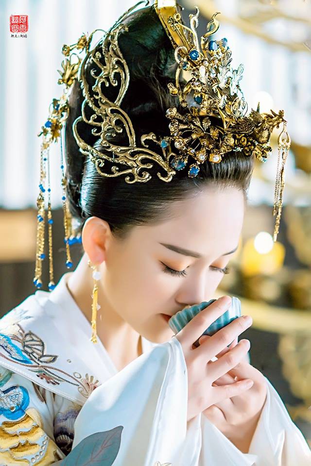 Độc Cô Hoàng hậu của Trần Kiều Ân khai màn, chính thức cán mốc 100 triệu lượt xem  - Ảnh 3.