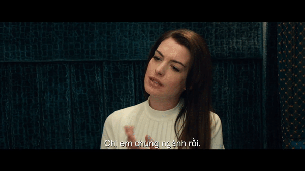 Dân tình lại được phen ngây ngất với loạt tạo hình đẹp lộng lẫy của Quý cô lừa đảo Anne Hathaway trong phim mới - Ảnh 3.
