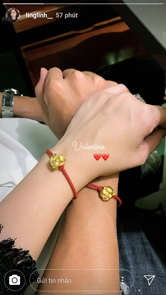 Valentine của các cầu thủ: Người khoe ảnh với bạn gái, người ngậm ngùi đón lễ một mình - Ảnh 4. Valentine của các cầu thủ: Người khoe ảnh với bạn gái, người ngậm ngùi đón lễ một mình - Ảnh 4.