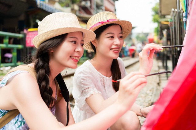 C&ugrave;ng Vietravel đ&oacute;n &ldquo;M&ugrave;a y&ecirc;u thương&rdquo; 2019 - Ảnh 2.