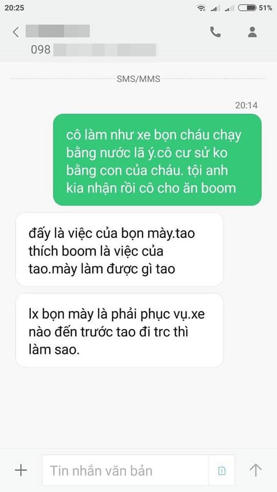 Đặt một lúc 3, 4 xe và chọn xe đến trước, người phụ nữ bị dân mạng tấn công bằng tin nhắn - Ảnh 1.