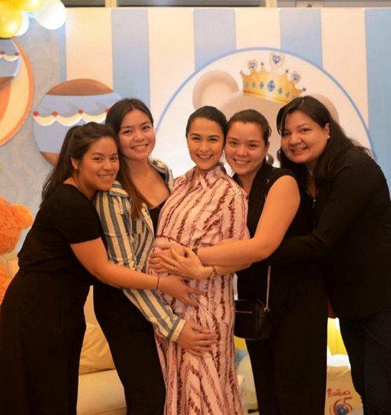 Chẳng mấy ai được như “Mỹ nhân đẹp nhất Philippines” Marian Rivera, được mẹ chồng tự tay chuẩn bị tiệc Baby shower  - Ảnh 1.