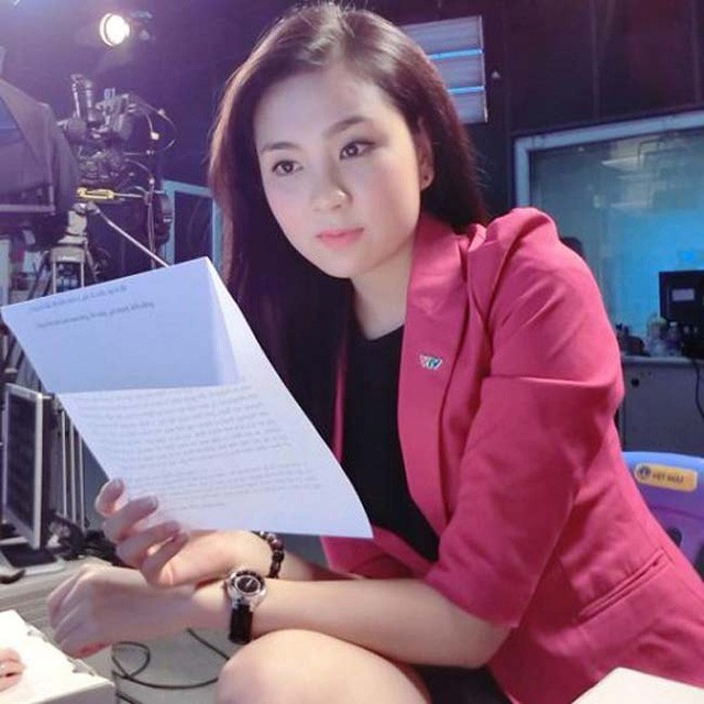 Nhìn ông xã Mai Ngọc trước và sau đám cưới mà phì cười, thì ra MC đình đám nhà đài cũng thuộc hội xài hao - Ảnh 1. Nhìn ông xã Mai Ngọc trước và sau đám cưới mà phì cười, thì ra MC đình đám nhà đài cũng thuộc hội xài hao - Ảnh 1.