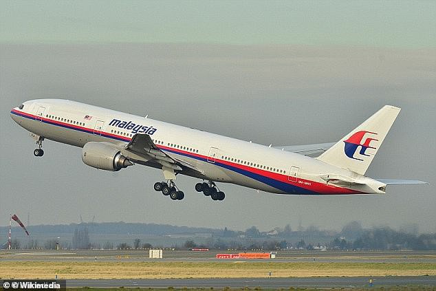 Những con tàu ma, nghĩa địa nổi và kho báu: Hàng loạt điều bí ẩn vây quanh eo biển nơi MH370 mất tích - Ảnh 4.