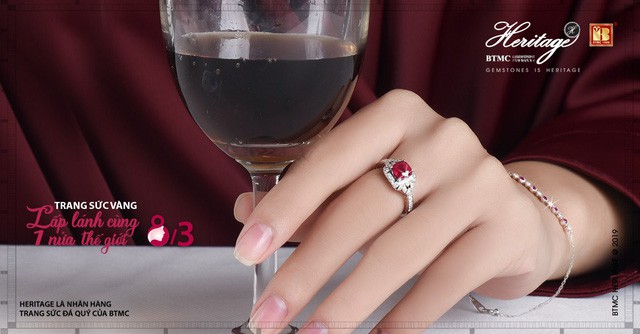 Lấp lánh cùng một nửa thế giới trong dịp 8.3 - Ảnh 5. Lấp lánh cùng một nửa thế giới trong dịp 8.3 - Ảnh 5.