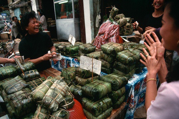 Khám phá Hà Nội ngày Tết những năm 90 qua lăng kính phóng viên nước ngoài - Ảnh 8.
