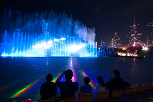 Nhạc nước, 3D Mapping ở Vinpearl Land: Phong vị mới cho ngày Tết - Ảnh 5.