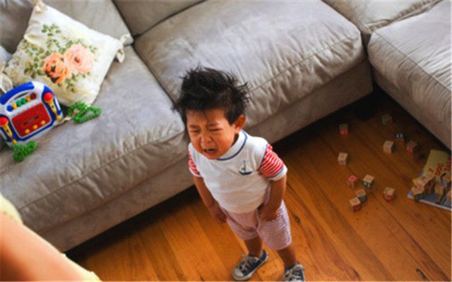 4 cách hành xử khiến trẻ xấu xí trong mắt người khác, bố mẹ thay đổi trước 3 tuổi để con ưu tú toàn diện - Ảnh 2. 4 cách hành xử khiến trẻ xấu xí trong mắt người khác, bố mẹ thay đổi trước 3 tuổi để con ưu tú toàn diện - Ảnh 2.