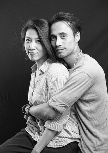 Vợ chồng Phạm Anh Khoa kỷ niệm 11 năm ngày cưới sau sóng gió scandal gạ tình chấn động Vbiz - Ảnh 2.