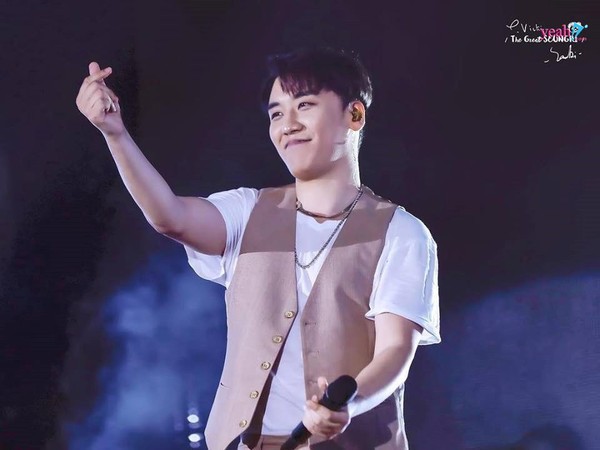 Seungri (BIG BANG): Từ idol hàng đầu Hàn Quốc, bạn thân của thiếu gia Việt Nam đến nghi phạm môi giới mại dâm, trốn thuế - Ảnh 4. Seungri (BIG BANG): Từ idol hàng đầu Hàn Quốc, bạn thân của thiếu gia Việt Nam đến nghi phạm môi giới mại dâm, trốn thuế - Ảnh 4.
