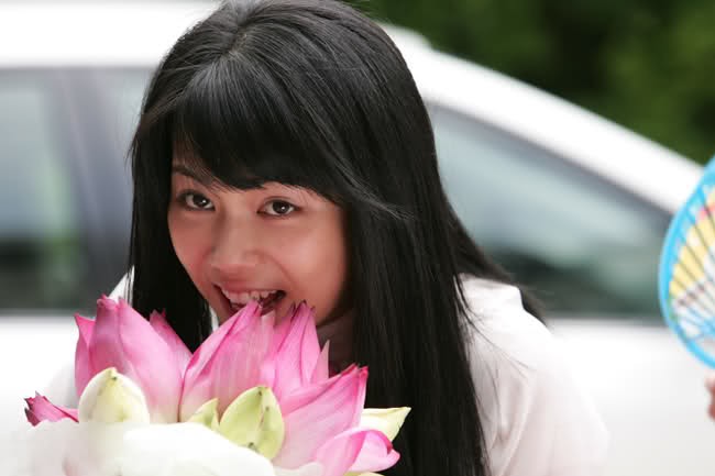 Cảnh phim ngoại tình 18+ gây sốc của mỹ nhân bị đồn là tiểu tam khiến Song Hye Kyo - Song Joong Ki ly hôn - Ảnh 3. Cảnh phim ngoại tình 18+ gây sốc của mỹ nhân bị đồn là tiểu tam khiến Song Hye Kyo - Song Joong Ki ly hôn - Ảnh 3.