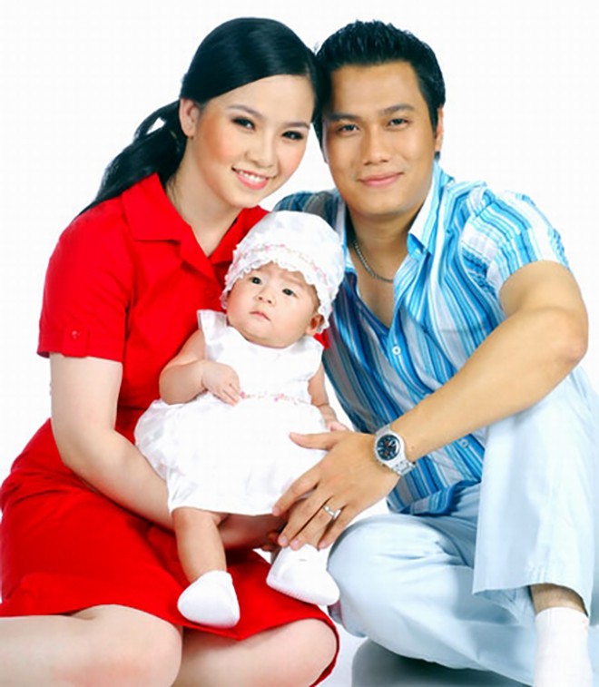 Đường tình trắc trở của diễn viên Việt Anh: Hai người vợ trái ngược tính cách và những nghi vấn tình ái với mỹ nhân showbiz Việt - Ảnh 1.