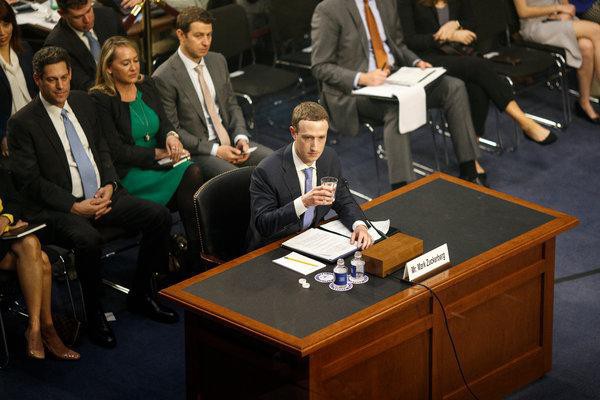 Facebook chính thức bị liên bang Mỹ truy tố hình sự, tội danh bán dữ liệu trái phép cho hơn 150 công ty khác - Ảnh 2.