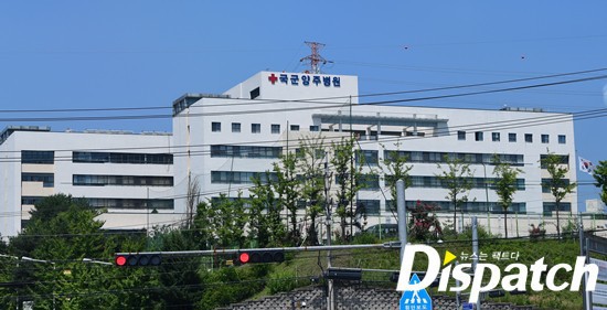 Hiệu ứng domino: G-Dragon và Park Bom bị đào lại bê bối, hàng loạt sao Kbiz liên lụy sau vụ scandal Seungri - Ảnh 2.