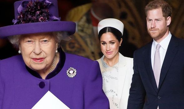 Nữ hoàng Anh lo sợ cuộc hôn nhân giữa Hoàng tử Harry và Meghan sẽ nhanh chóng kết thúc vì lý do này - Ảnh 1.