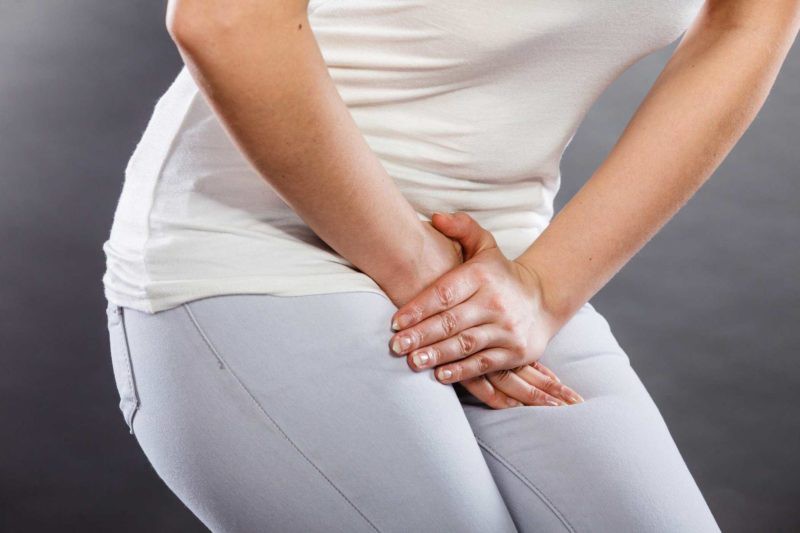 Cẩn trọng ngứa vùng kín hoành hành khi trời nồm ẩm kéo dài - Ảnh 1.
