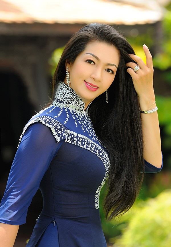 Mỹ nhân “vạn người mê” Hoa hậu Điện ảnh 1992 Thanh Xuân ngày ấy và bây giờ - Ảnh 4.