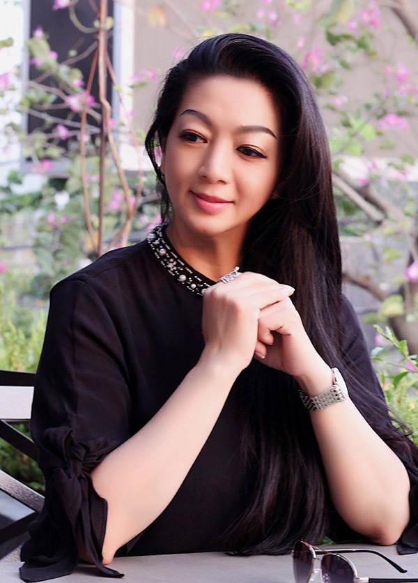 Mỹ nhân “vạn người mê” Hoa hậu Điện ảnh 1992 Thanh Xuân ngày ấy và bây giờ - Ảnh 5.