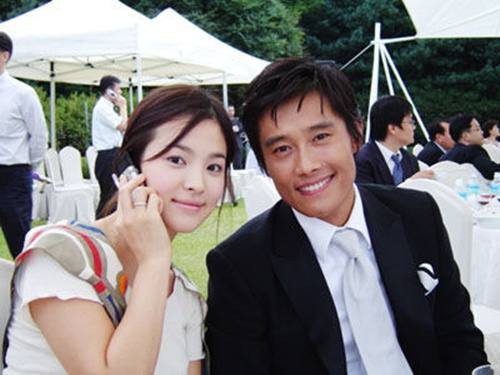 Giữa lùm xùm Song Joong Ki ngoại tình, dân mạng lại đào mộ chuyện Song Hye Kyo từng bị phản bội trong quá khứ - Ảnh 2.