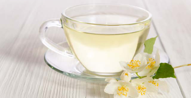 Uống trà trắng đem lại quá nhiều công dụng tuyệt vời cho sức khỏe! - Ảnh 1.