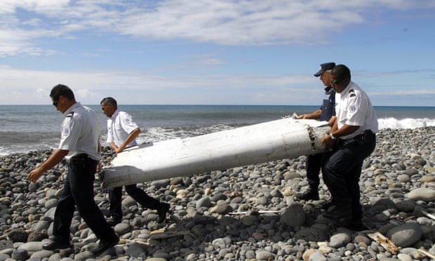 Chuyến bay MH370: Tròn 5 năm từ ngày biến mất và 5 giả thiết đáng sợ được giới chuyên gia tiếp tục giải mã - Ảnh 4.