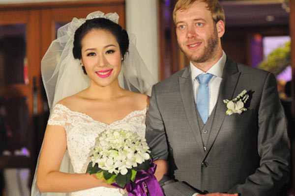 Hoa hậu gia thế khủng nhất Việt Nam - Ngô Phương Lan đã hạ sinh con đầu lòng sau 6 năm đám cưới - Ảnh 3.