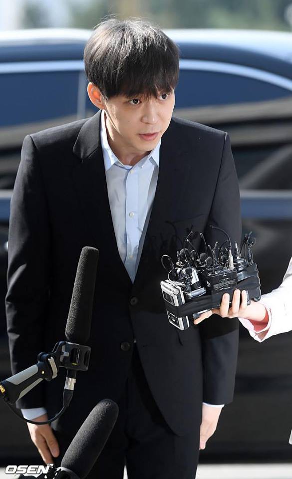Mỹ nam Hoàng tử gác mái Park Yoochun đến Sở cảnh sát để tiếp nhận điều tra, nhưng phản ứng của netizen mới là điều đáng chú ý  - Ảnh 3.