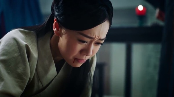 Trước scandal ngoại tình, Huỳnh Tâm Dĩnh đã mang tiếng là bình bông di động trong loạt vai diễn thiếu ấn tượng - Ảnh 8. Trước scandal ngoại tình, Huỳnh Tâm Dĩnh đã mang tiếng là bình bông di động trong loạt vai diễn thiếu ấn tượng - Ảnh 8.