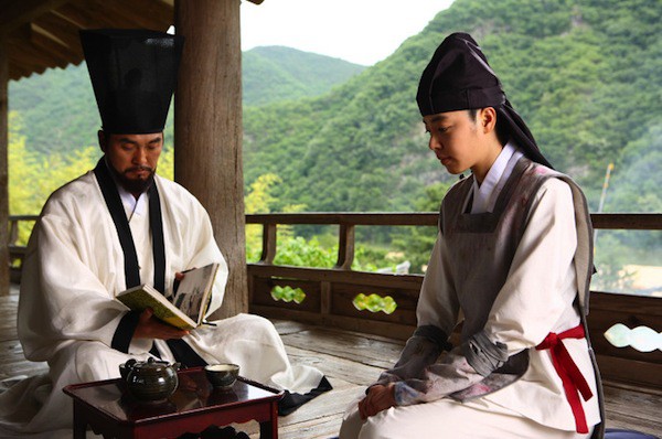 Lật lại phim 18+ táo bạo nhất sự nghiệp của mỹ nhân Giày thủy tinh Kim Gyu Ri: Đóng cảnh ân ái cùng lúc với 2 sao nam hạng A - Ảnh 6.