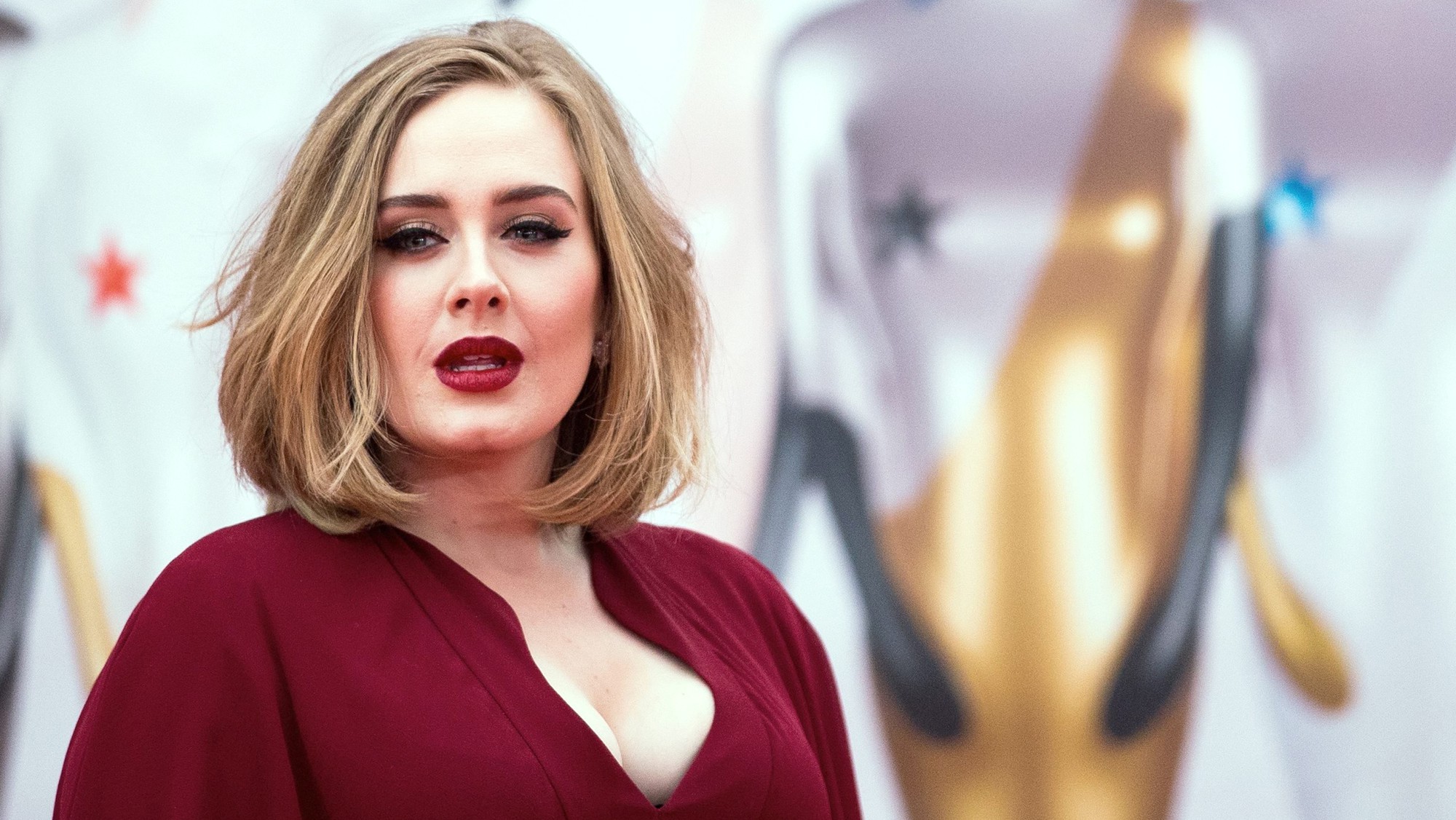 Adele và chuyện tình 8 năm đứt đoạn: Cứ ngỡ chân ái cuộc đời, cuối cùng vẫn  phải nói lời chia tay