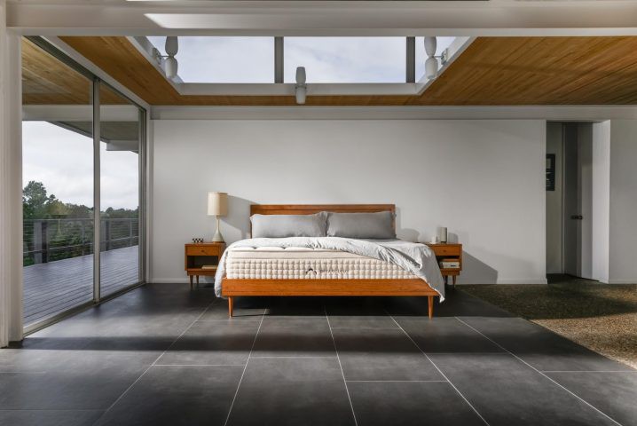 7 mẹo đơn giản để dọn dẹp ph&ograve;ng ngủ lu&ocirc;n sạch sẽ - Ảnh 1.