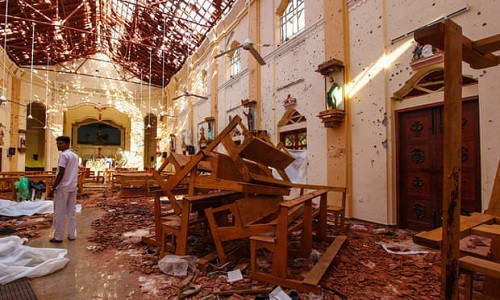 Nhân chứng tiết lộ gây sốc về nghi phạm đánh bom nhà thờ ở Sri Lanka - Ảnh 1.