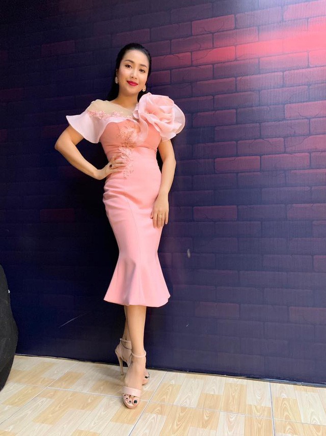 Học Ốc Thanh Vân bí quyết lấy lại vóc dáng thon gọn dù đã sinh 3 con - Ảnh 3.