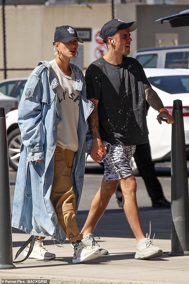 Justin Bieber và Hailey xứng đáng là cặp vợ chồng 9x hạnh phúc nhất nhì Hollywood, nhìn loạt ảnh này là rõ! - Ảnh 1.