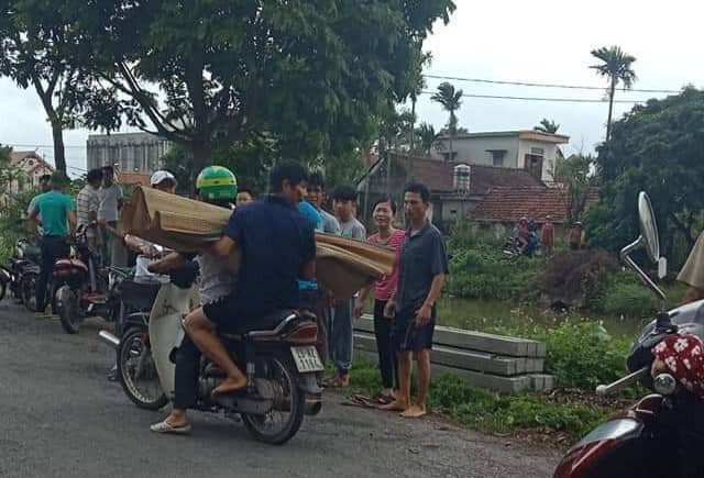 Nam Định: Xót thương bé trai 7 tuổi đi xe đạp ngã xuống sông tử vong - Ảnh 1. Nam Định: Xót thương bé trai 7 tuổi đi xe đạp ngã xuống sông tử vong - Ảnh 1.