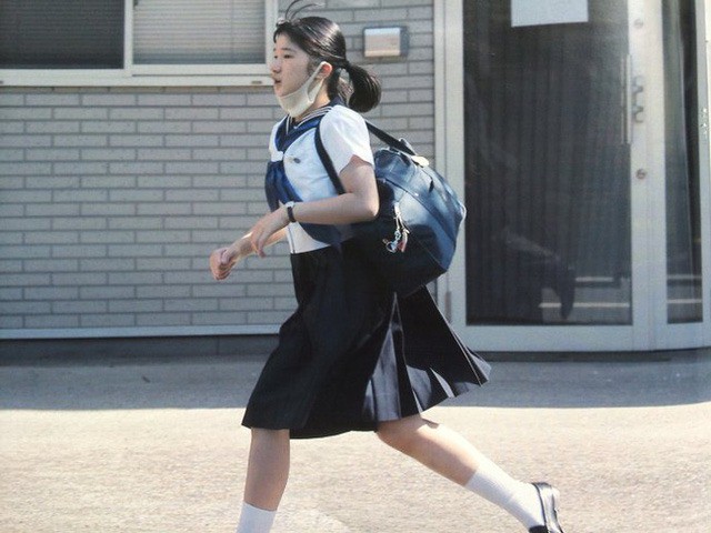 Công chúa Aiko - con gái duy nhất của Thái tử Naruhito: Từ đứa bé xinh xắn từng bị bắt nạt đến thiếu nữ tài giỏi sống tự lập - Ảnh 5.