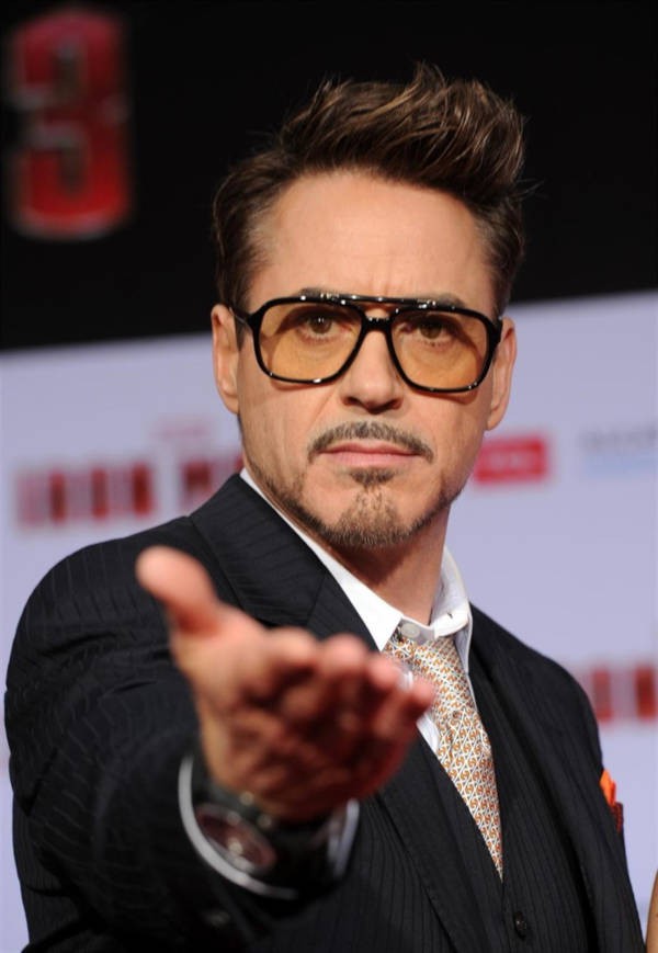 Choáng váng với danh sách những ngôi sao giàu nhất thế giới: Iron Man Robert Downey Jr. bất ngờ khiêm tốn trước Thành Long  - Ảnh 3.