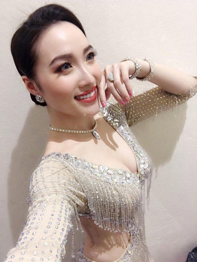 Nhan sắc đời thực đầy khác biệt của 4 cô công nhân trong Những cô gái trong thành phố - Ảnh 18. Nhan sắc đời thực đầy khác biệt của 4 cô công nhân trong Những cô gái trong thành phố - Ảnh 18.