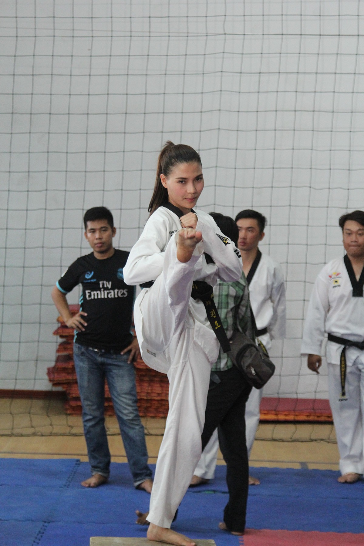 Th&uacute;y Diễm bị ch&ecirc; khi đ&oacute;ng Gia đ&igrave;nh số 1 phần 2, Lương Thế Th&agrave;nh l&ecirc;n tiếng b&ecirc;nh vực thế n&agrave;y  - Ảnh 11.